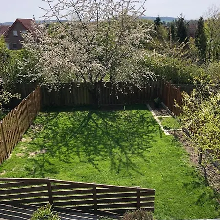 Baumberger Ferienhaus Mit Garten & Wintergarten Mit 3 Schlafzimmern & 2 Baedern Hébergement de vacances *