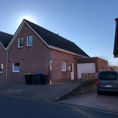 Baumberger Ferienhaus Mit Garten & Wintergarten Mit 3 Schlafzimmern & 2 Baedern * Nottuln
