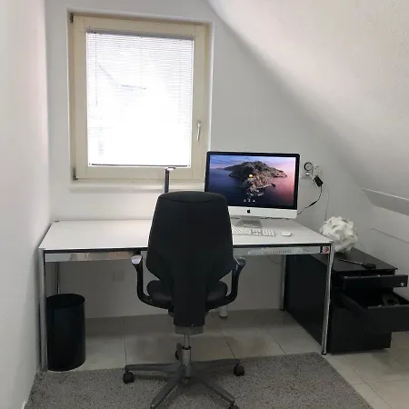 Baumberger Ferienhaus Mit Garten & Wintergarten Mit 3 Schlafzimmern & 2 Baedern Сasa de vacaciones