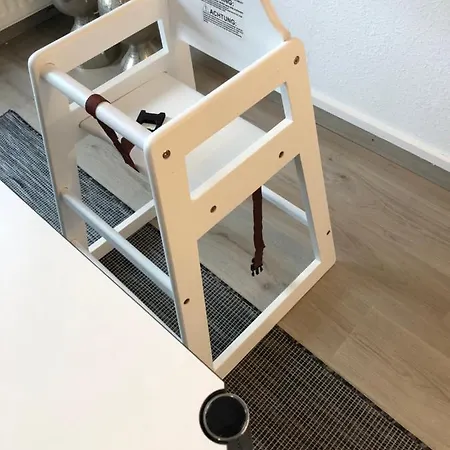 Baumberger Ferienhaus Mit Garten & Wintergarten Mit 3 Schlafzimmern & 2 Baedern Hébergement de vacances Nottuln