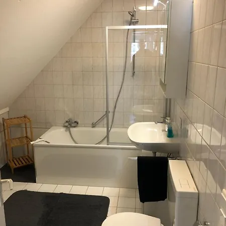 Hébergement de vacances Baumberger Ferienhaus Mit Garten & Wintergarten Mit 3 Schlafzimmern & 2 Baedern *