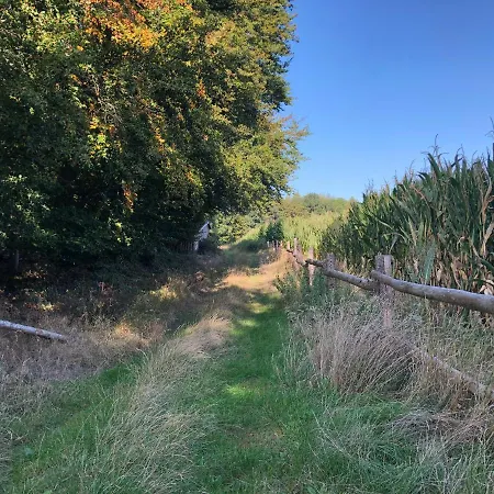 Baumberger Ferienhaus Mit Garten & Wintergarten Mit 3 Schlafzimmern & 2 Baedern Hébergement de vacances *