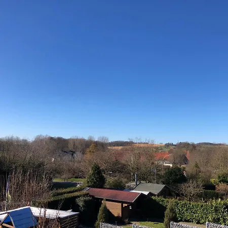 Baumberger Ferienhaus Mit Garten & Wintergarten Mit 3 Schlafzimmern & 2 Baedern Hébergement de vacances Nottuln