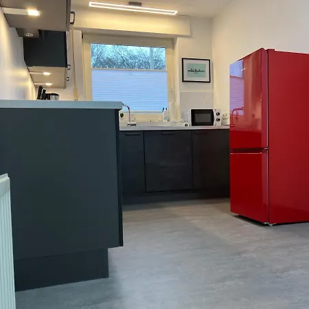 Baumberger Ferienhaus Mit Garten & Wintergarten Mit 3 Schlafzimmern & 2 Baedern Hébergement de vacances *