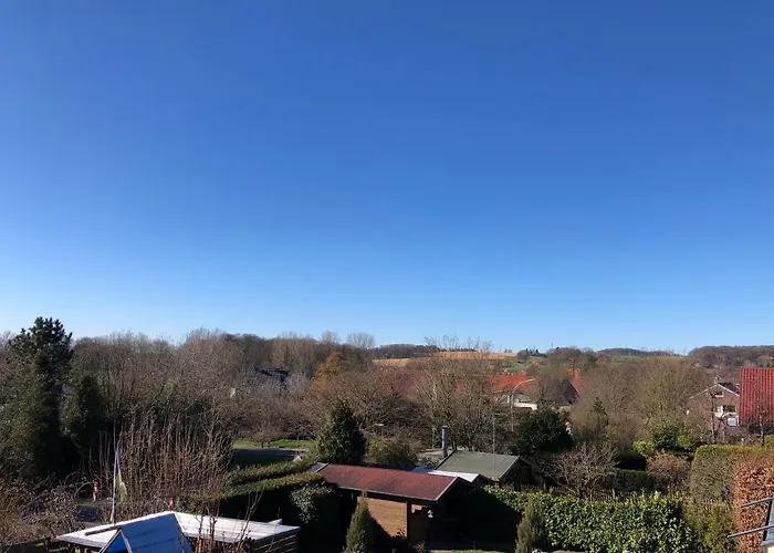 Baumberger Ferienhaus Mit Garten & Wintergarten Mit 3 Schlafzimmern & 2 Baedern Сasa de vacaciones Nottuln